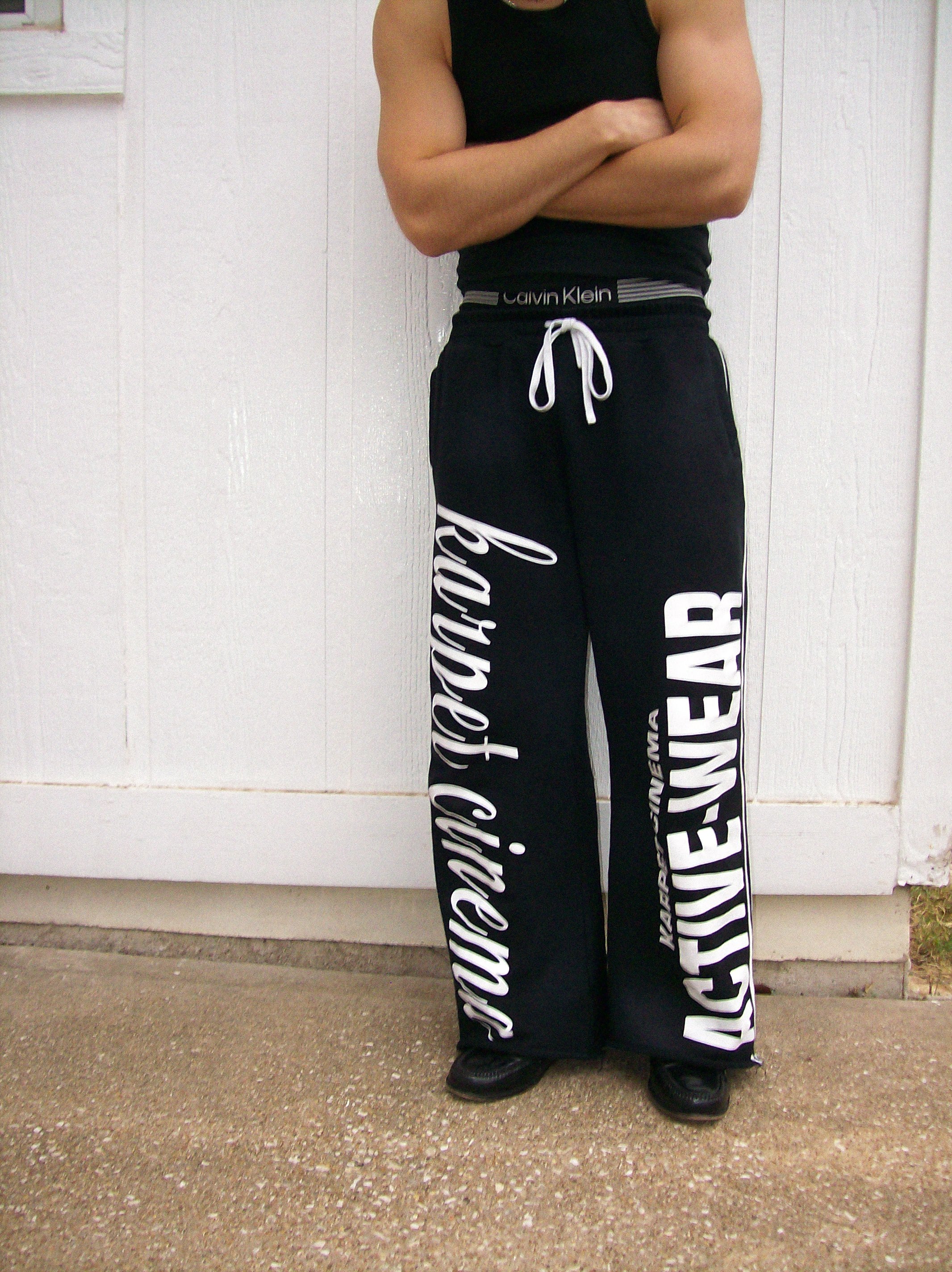 'NOIR" SWEATPANTS