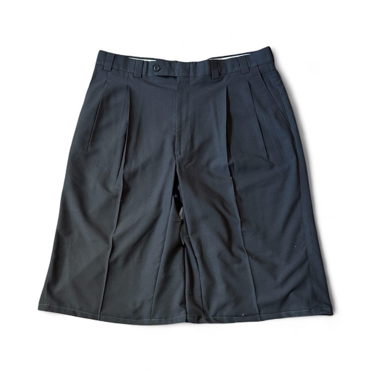 BAGGY SLACK SHORTS