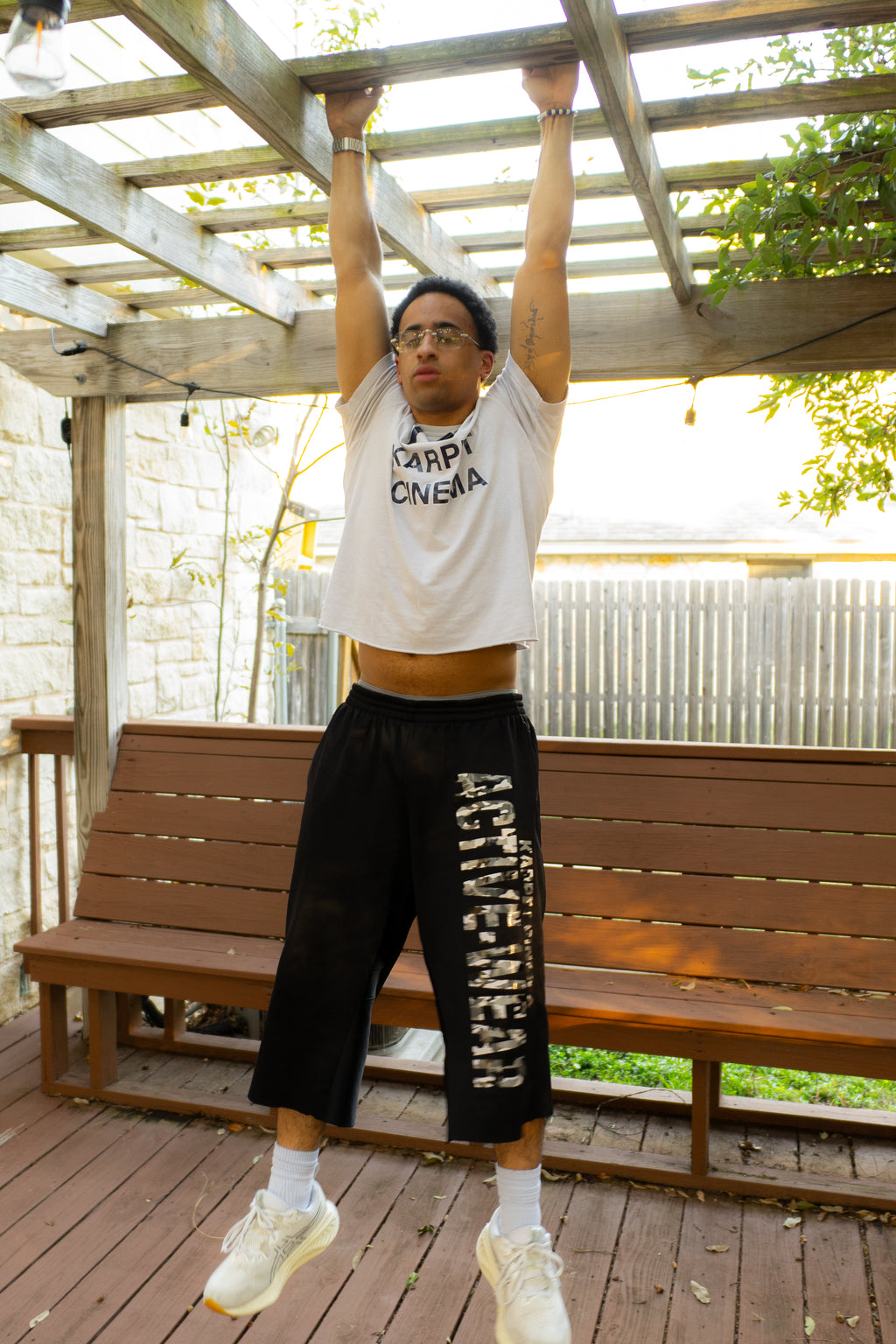 "75%' SHORTS