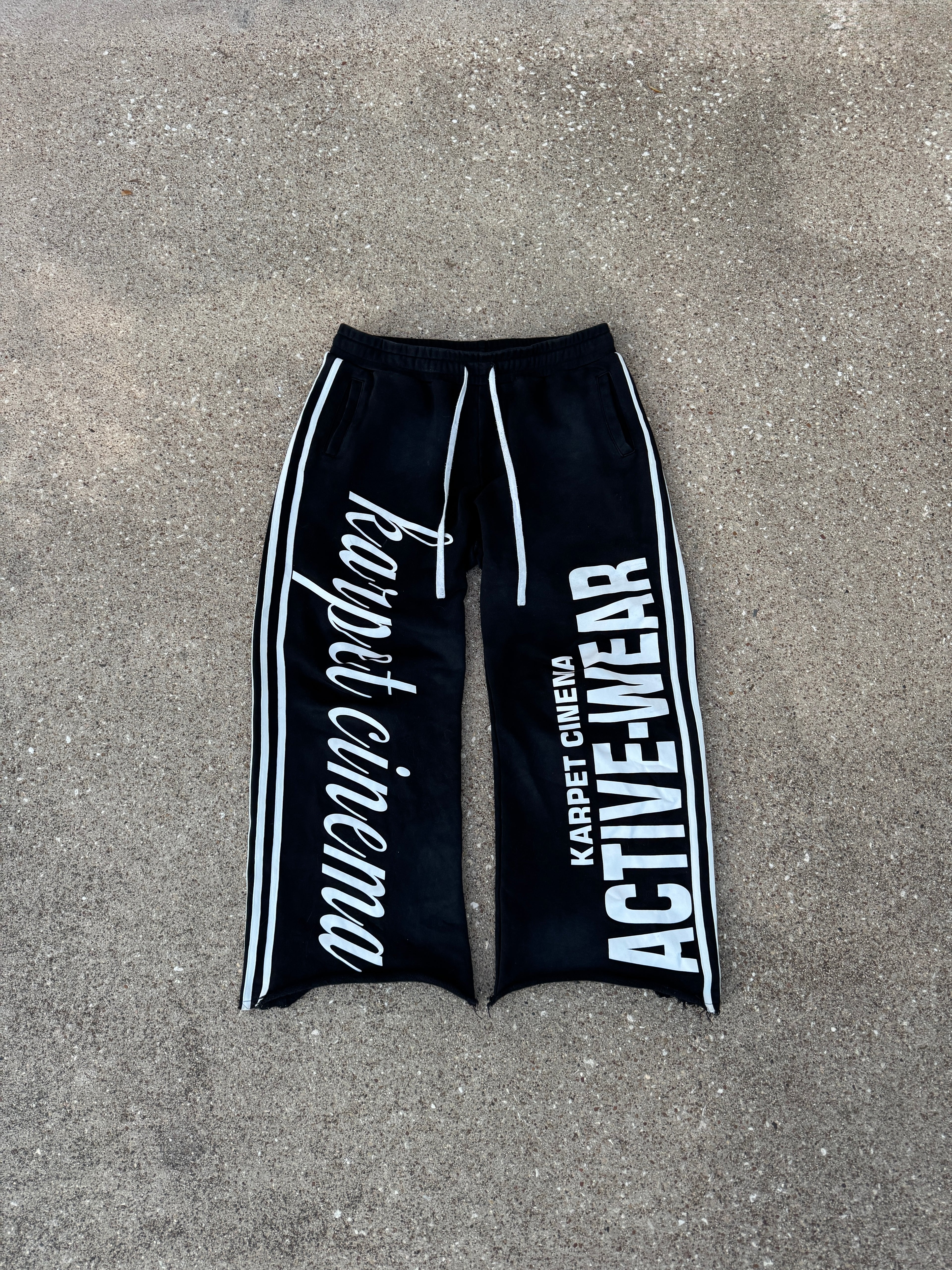 'NOIR" SWEATPANTS