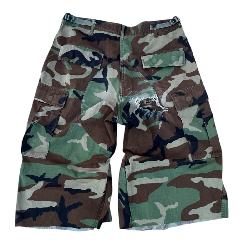 “KAMO” 75% SHORTS